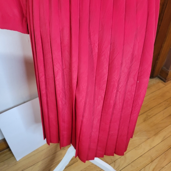 Vntg Leslie Fay Petites USA Made Button front Pleated Skirt Red dress Size 12 - Picture 9 of 13